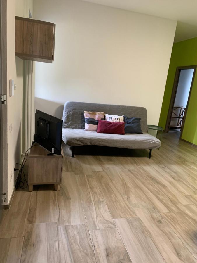 Caroline Home Anzano Del Parco ภายนอก รูปภาพ