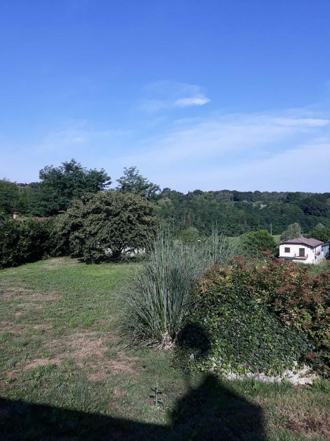 Caroline Home Anzano Del Parco ภายนอก รูปภาพ